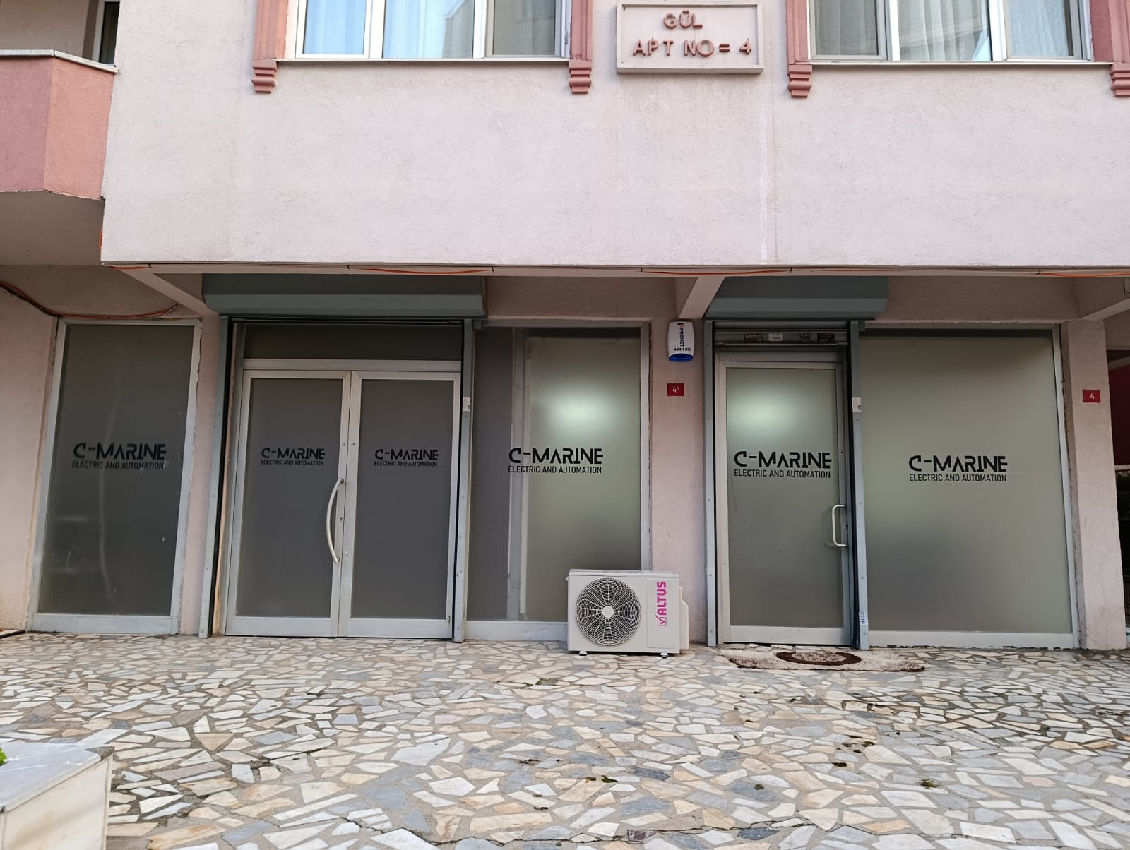 C-MARINE Ofis